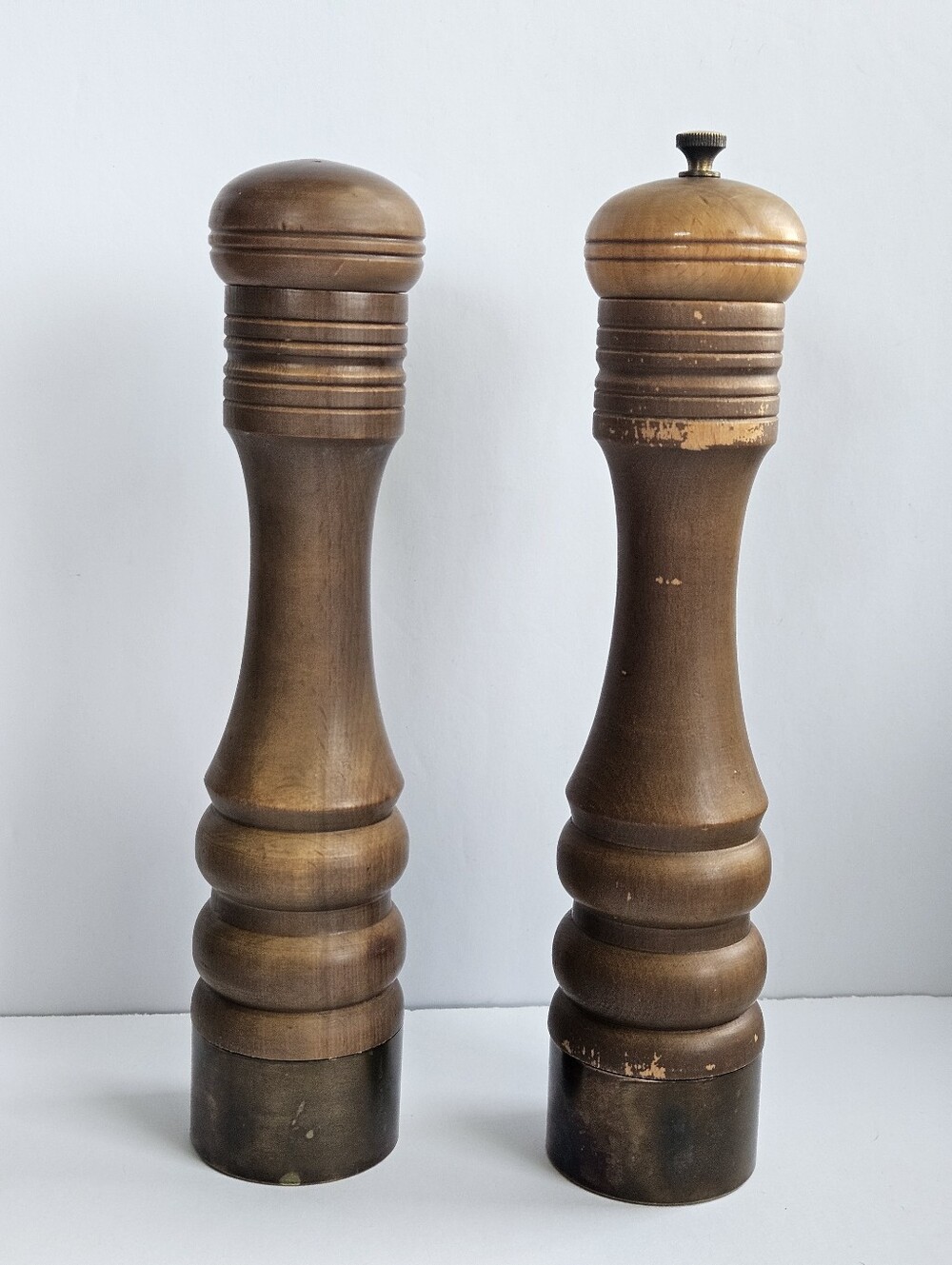Vintage Nasco Japan Wooden Salt & Pepper Shaker Grinder Set MCM 10" cottagecore